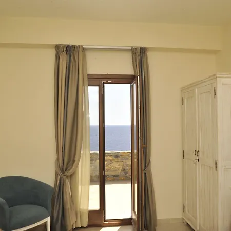 Porto Mani Szálloda