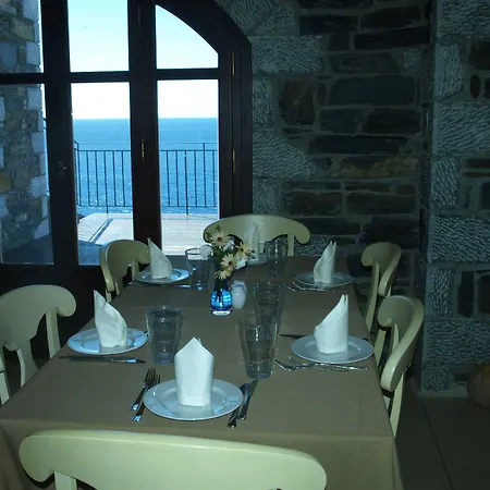 Szálloda Porto Mani 4*