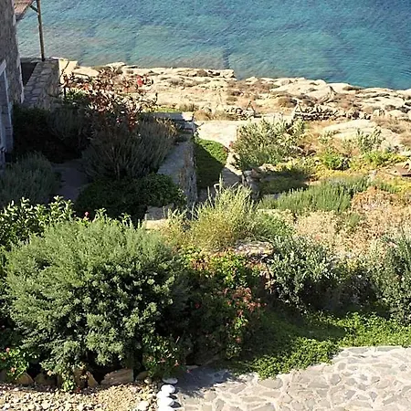 Отель Porto Mani