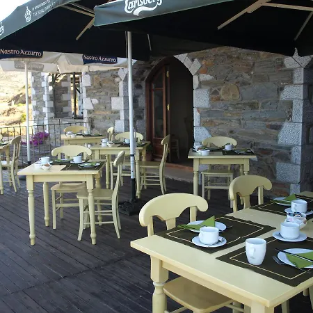 酒店 Porto Mani 4*