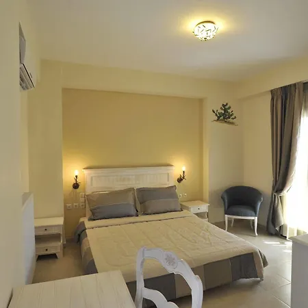 Hotel Porto Mani