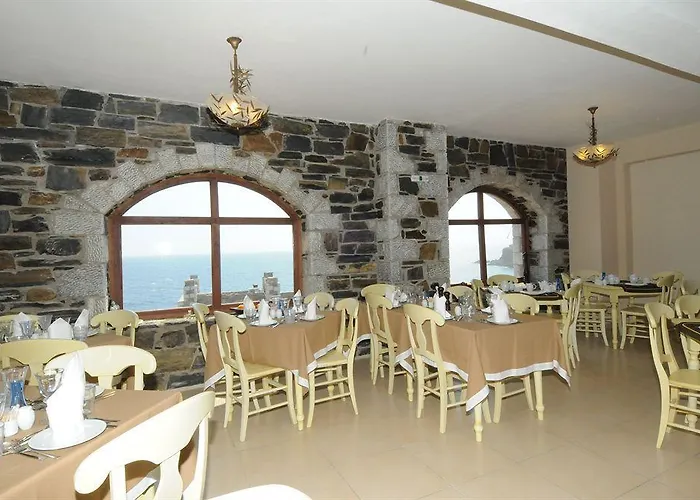 Porto Mani Hotel Kyparissos (Laconia)